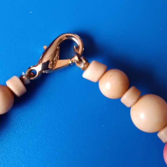 Elegant Multi-Strand Beaded Necklace - Picture 3 of 4